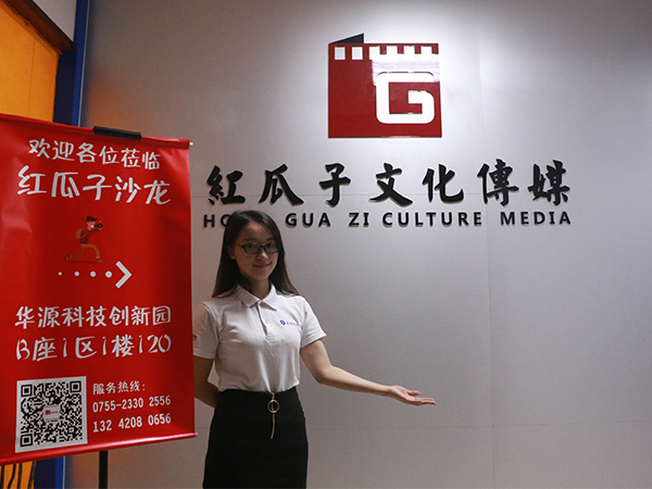 美女與野獸派的產(chǎn)品宣傳片,我更愿意選美女派 美女與野獸派的產(chǎn)品宣傳片,我更愿意選美女派